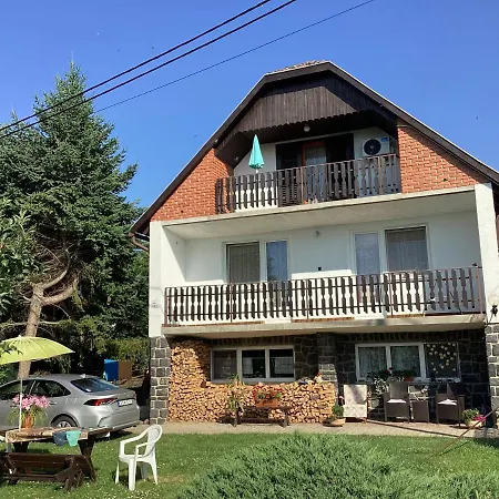 Ibolya Apartman * Badacsony